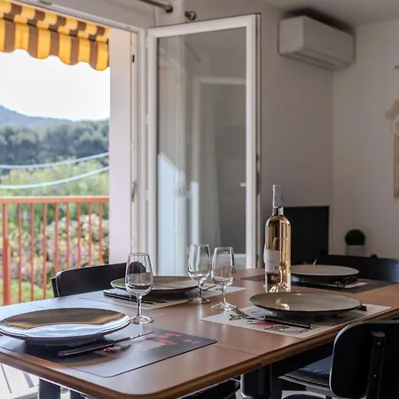 A Deux Pas De La De Sable לה פרדה