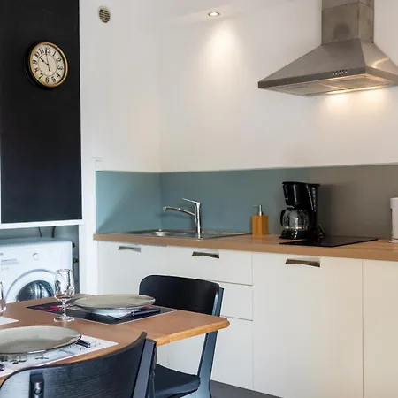 A Deux Pas De La De Sable